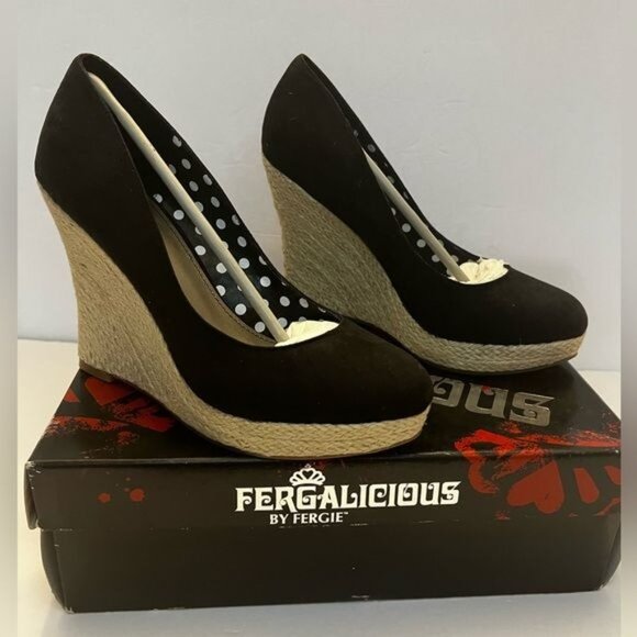Fergalicious Women’s Ultimate Wedge PuSize 8M:mps Elegance and Versatility - Picture 5 of 12